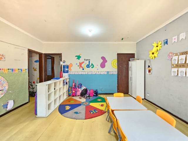 Foto do Prédio - Casa comercial para venda em Jardim Itaparica, 311m² | Lares e Andares Imóveis