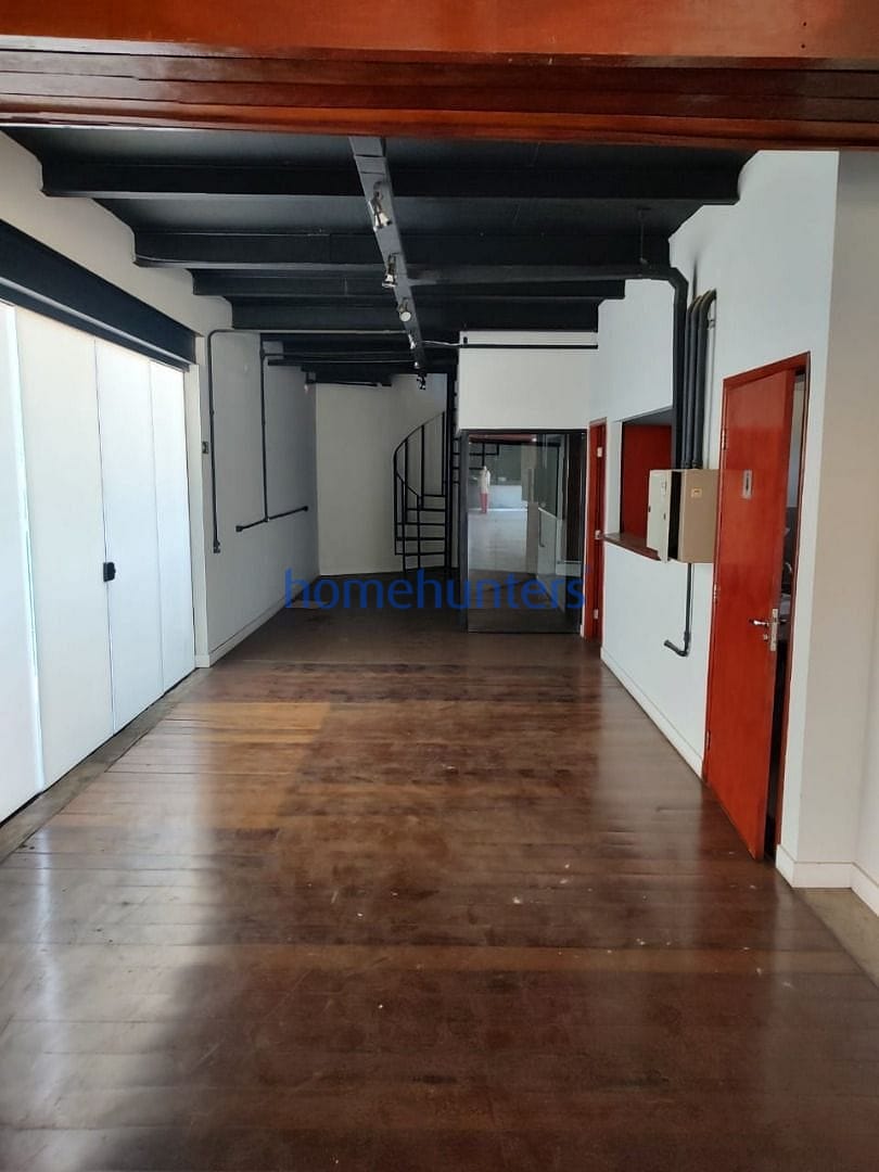 Prédio Inteiro para alugar, 890m² - Foto 18