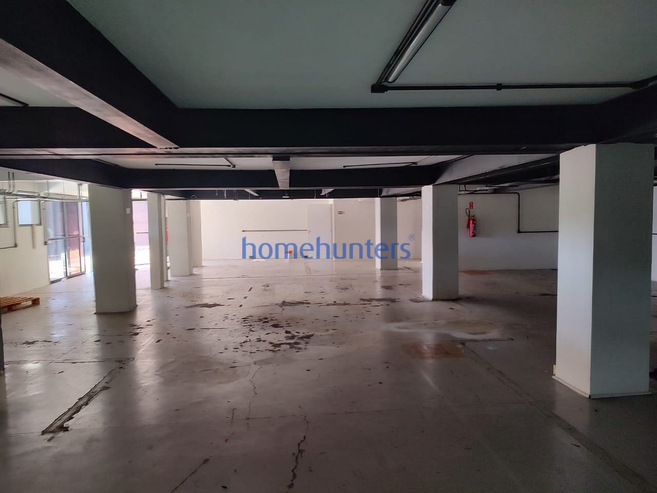 Prédio Inteiro para alugar, 890m² - Foto 36