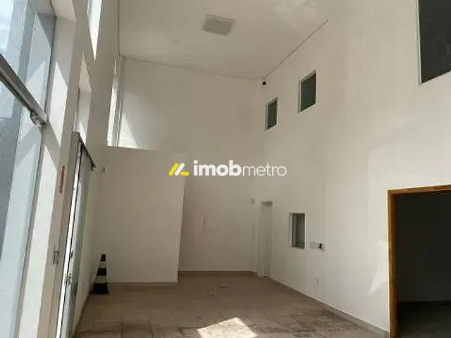 Prédio com 400m², para alugar, no bairro Jardim Dom Bosco em Campinas