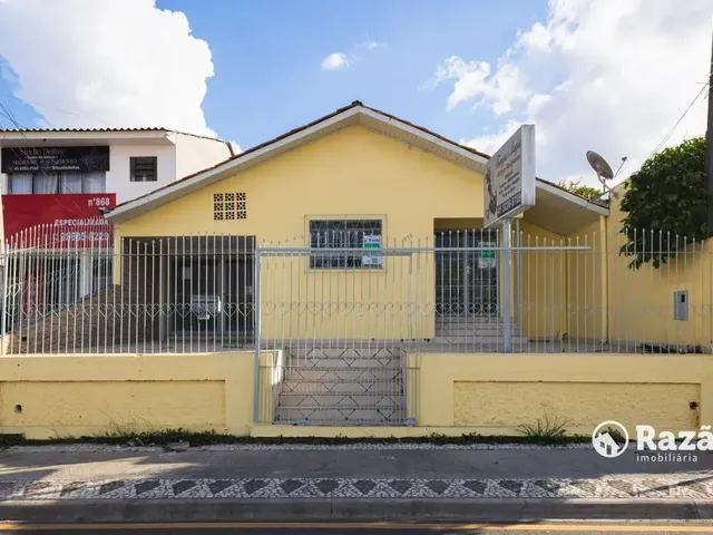Prédio para alugar, no bairro Cajuru em Curitiba