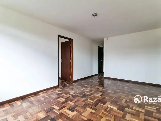 Prédio 3 quartos e 2 banheiros, para alugar, no bairro Jardim Social em Curitiba