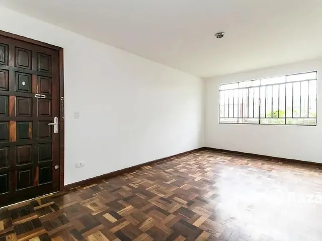 Prédio 3 quartos e 2 banheiros, para alugar, no bairro Jardim Social em Curitiba
