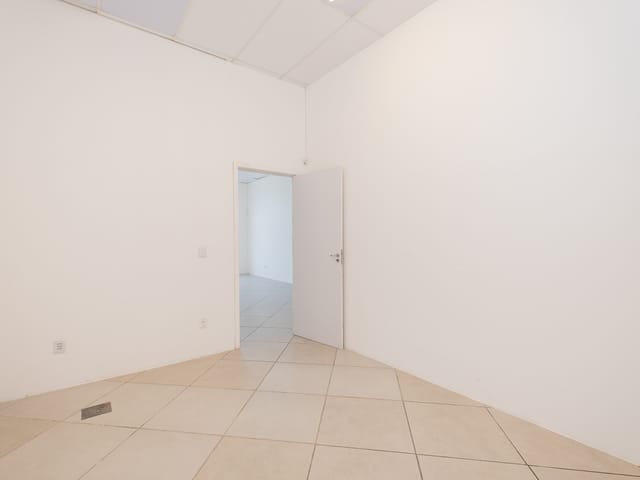 Prédio com 225m², à venda, no bairro Centro em Pelotas