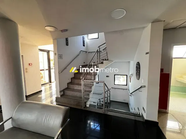 Prédio com 600m², para alugar, no bairro Alphaville em Campinas