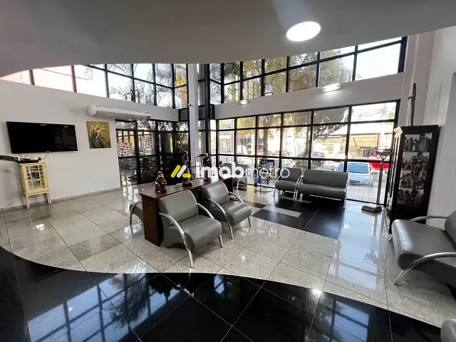 Prédio com 600m², para alugar, no bairro Alphaville em Campinas