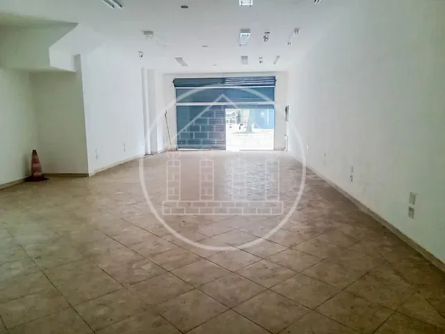 Prédio com 250m², à venda, no bairro Vila Emir em São Paulo