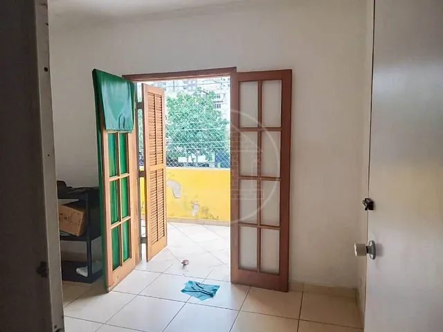 Prédio com 250m², à venda, no bairro Vila Emir em São Paulo