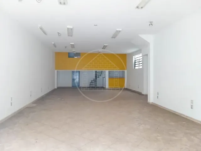 Prédio com 250m², à venda, no bairro Vila Emir em São Paulo