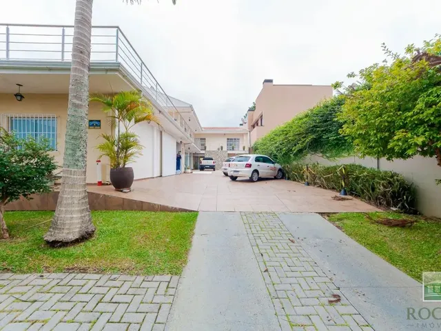 Prédio com 808m² 6 quartos e 6 banheiros, à venda, no bairro Ahú em Curitiba