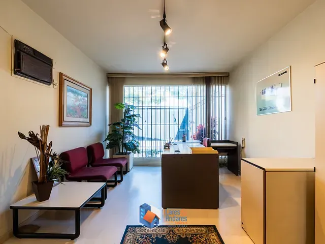 Prédio com 110m², à venda, no bairro Moema em São Paulo