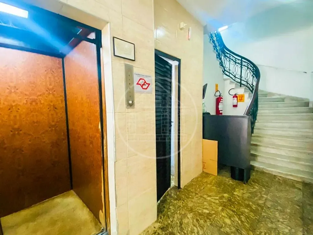 Prédio Inteiro, 1500 m² - Foto 2