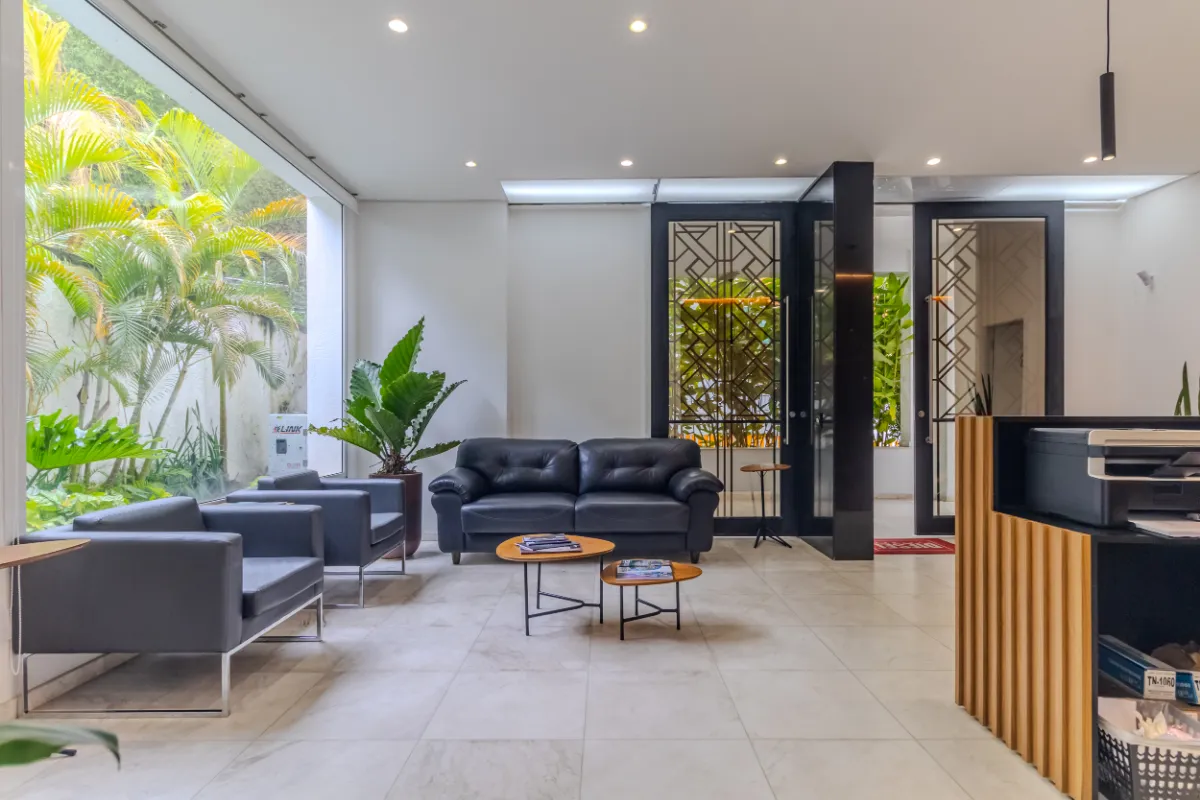 Casa comercial para venda em Higienópolis, 477m²