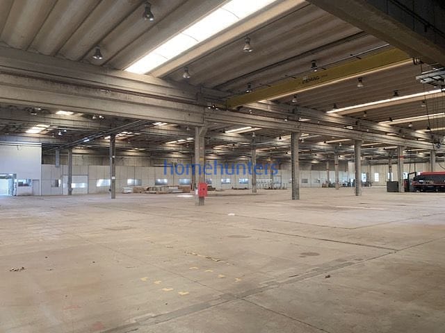 Prédio Inteiro à venda e aluguel, 20000m² - Foto 1