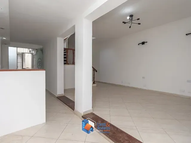 Prédio com 150m², à venda, no bairro Água Fria em São Paulo