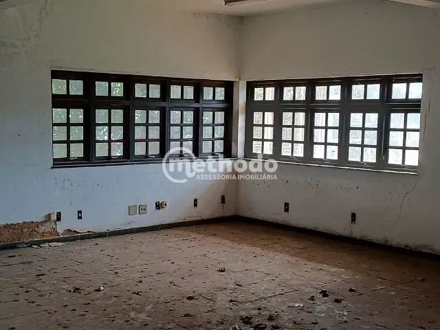 Prédio com 1100m², para alugar, no bairro Vila Sônia (Sousas) em Campinas