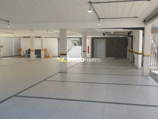 Prédio com 530m², para alugar, no bairro Alphaville em Campinas