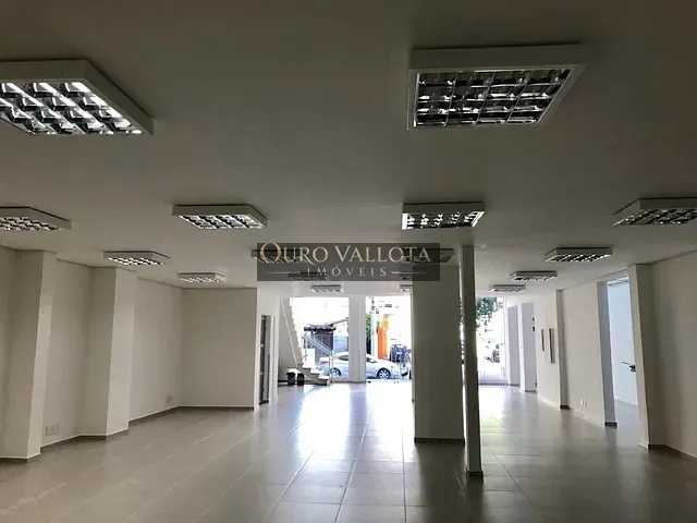 Prédio com 320m², para alugar, no bairro Vila Olímpia em São Paulo