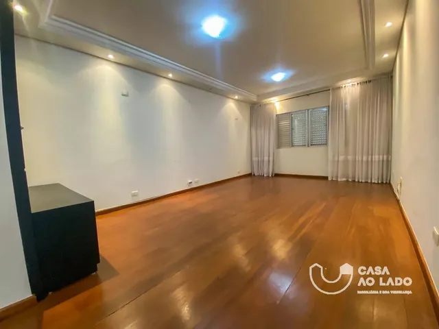 Casa com 360m² 3 quartos e 5 banheiros, à venda, no bairro Ahú em Curitiba