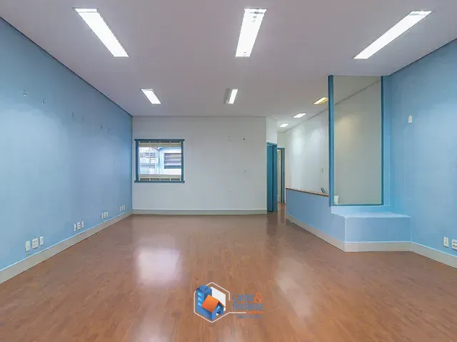 Prédio com 200m², à venda, no bairro Higienópolis em São Paulo