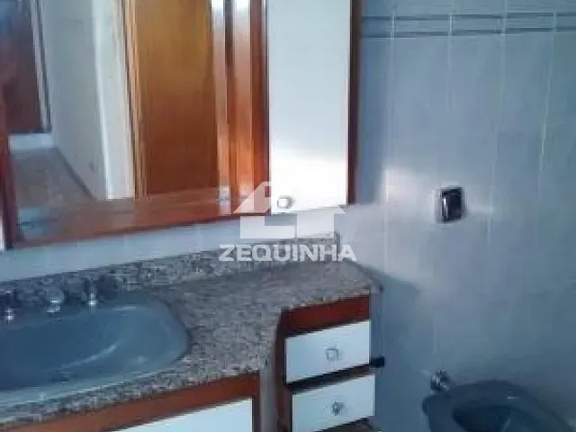 Prédio com 360m² 11 quartos e 10 banheiros, à venda, no bairro Vila Campesina em Osasco