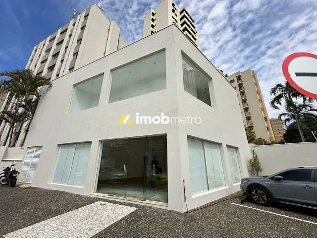 Prédio com 211m², à venda ou para alugar, no bairro Cambuí em Campinas