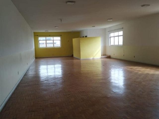 Prédio com 600m², para alugar, no bairro Artur Alvim em São Paulo
