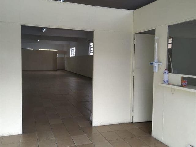Prédio com 600m², para alugar, no bairro Artur Alvim em São Paulo