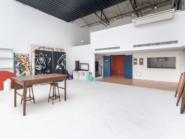 Prédio com 340m², à venda, no bairro Vila Nova Conceição em São Paulo