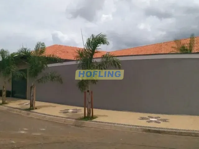 Prédio com 450m², à venda ou para alugar, no bairro Parque Flórida em Rio Claro