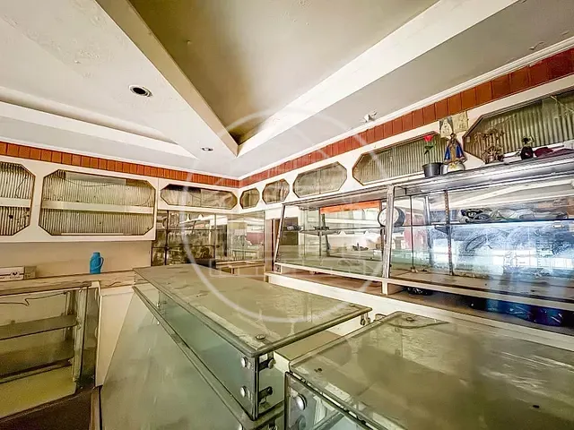 Casa com 330m², à venda ou para alugar, no bairro Jabaquara em São Paulo