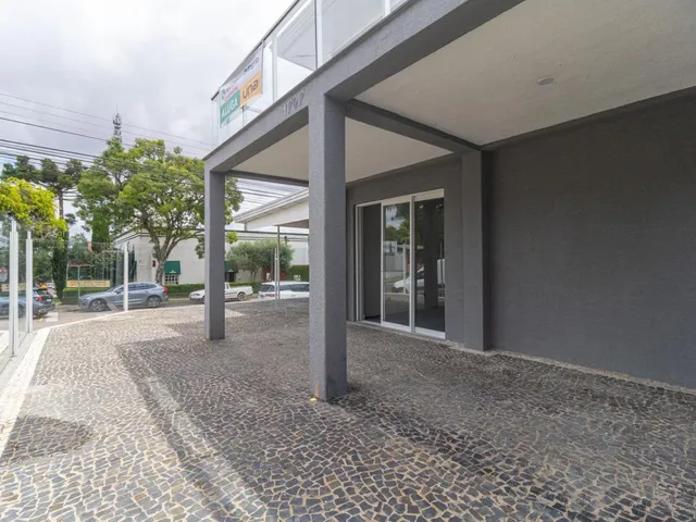 Prédio para alugar, no bairro Alto da Glória em Curitiba