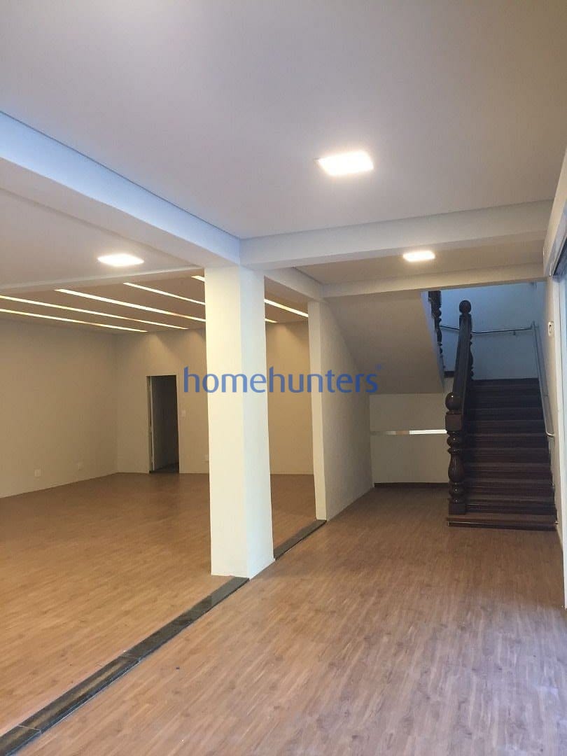 Prédio Inteiro para alugar, 377m² - Foto 10