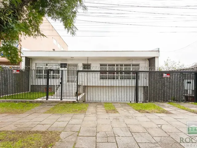Prédio para alugar, no bairro Água Verde em Curitiba