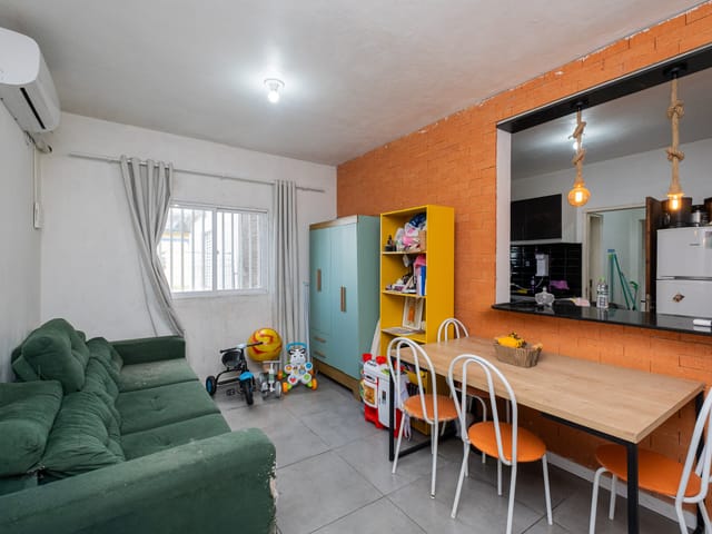 Prédio com 800m², à venda, no bairro Três Vendas em Pelotas
