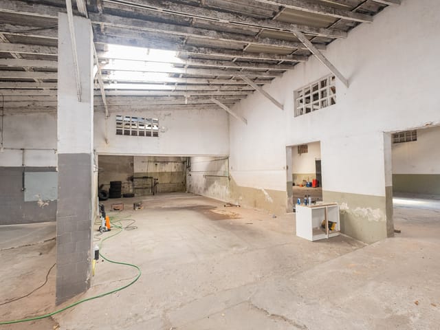 Prédio com 7200m², à venda, no bairro Três Vendas em Pelotas