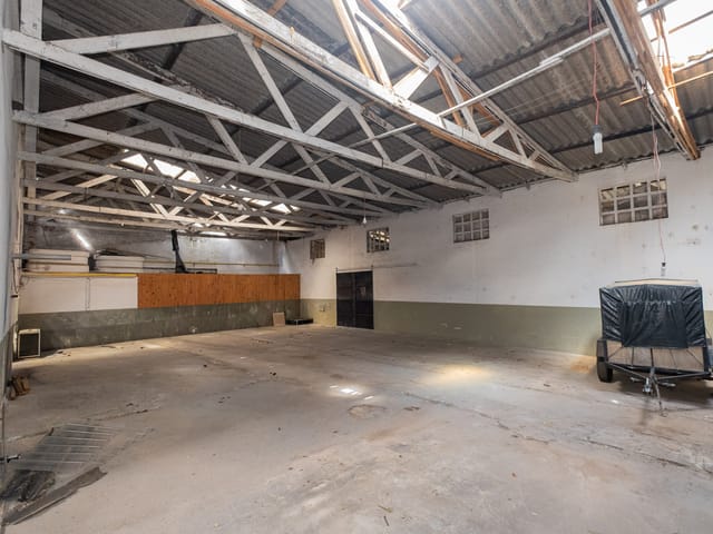 Prédio com 7200m², à venda, no bairro Três Vendas em Pelotas