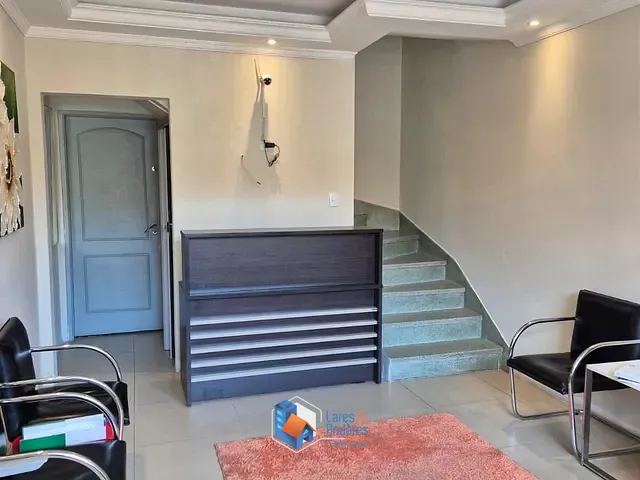 Prédio com 300m², à venda, no bairro Vila Romana em São Paulo