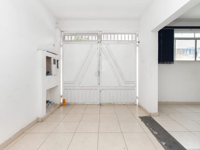 Prédio com 210m², à venda, no bairro Santana em São Paulo