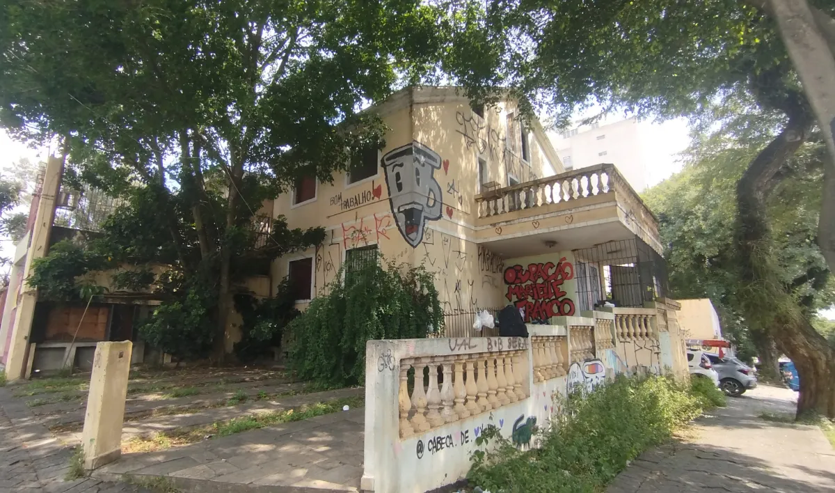 Casa comercial para venda em Indianópolis, 569m²