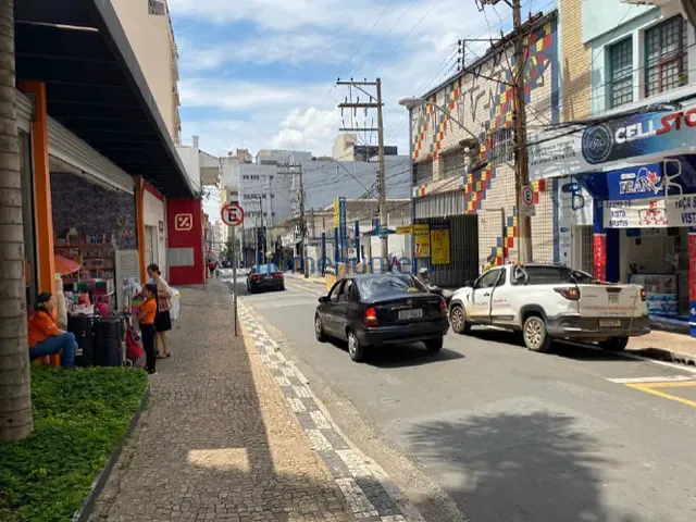 Prédio para alugar, no bairro Centro em Campinas
