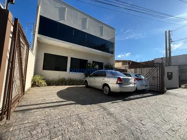 Prédio com 300m², à venda, no bairro Vila Joaquim Inácio em Campinas