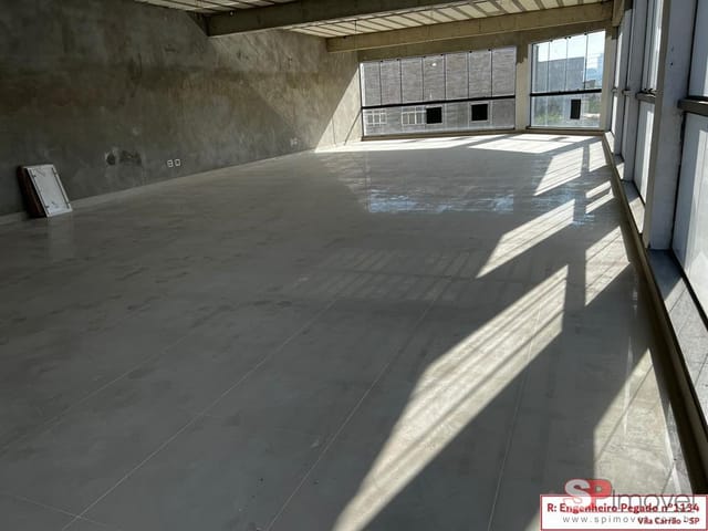 Prédio com 600m², para alugar, no bairro Vila Carrão em São Paulo