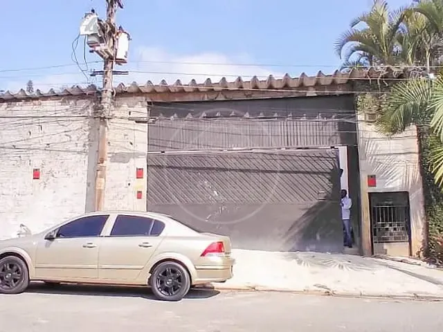 Prédio com 780m², à venda ou para alugar, no bairro Jardim Shangrilá (Zona Sul) em São Paulo