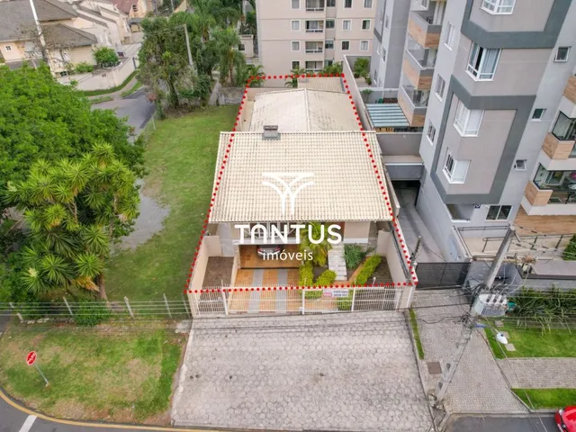 Prédio com 400m², à venda, no bairro Cristo Rei em Curitiba