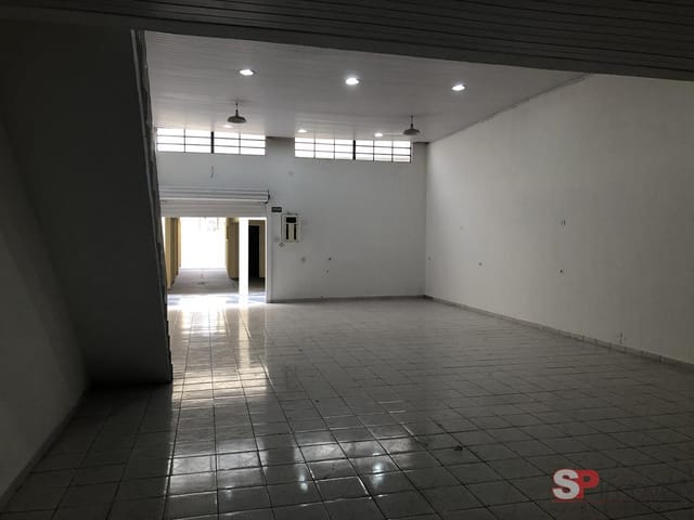 Prédio com 310m², para alugar, no bairro Santana em São Paulo