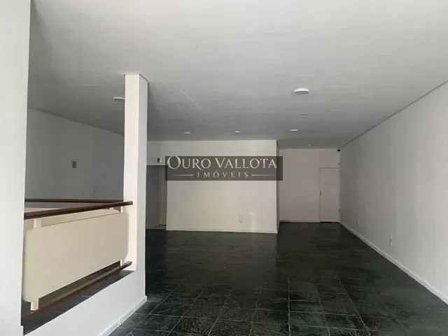 Prédio com 200m², à venda, no bairro Vila Talarico em São Paulo