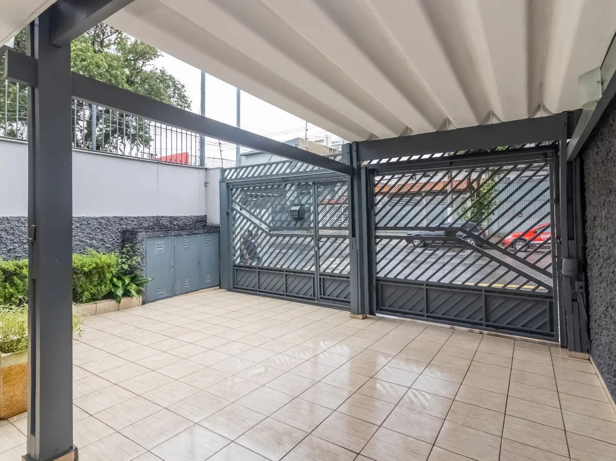 Casa comercial para venda em Vila Anastácio, 200m²