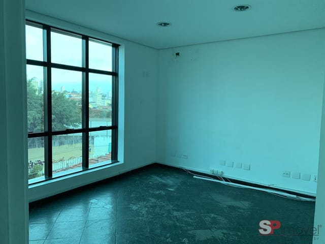 Prédio com 1150m², para alugar, no bairro Santana em São Paulo