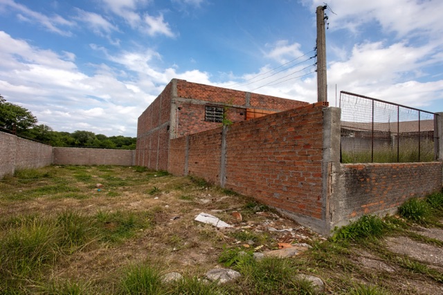 Prédio com 225m², à venda, no bairro Três Vendas em Pelotas